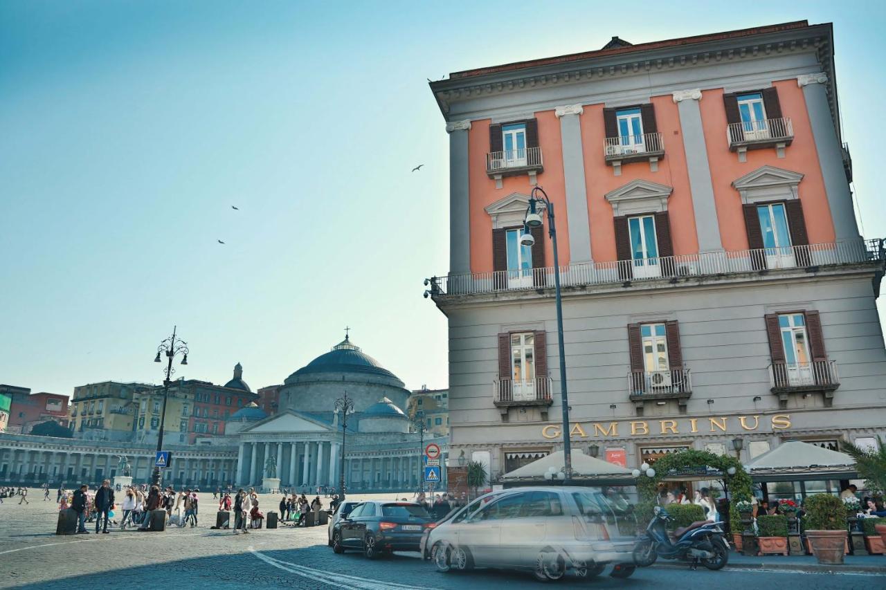 Almat Domus Apartment Naples Luaran gambar