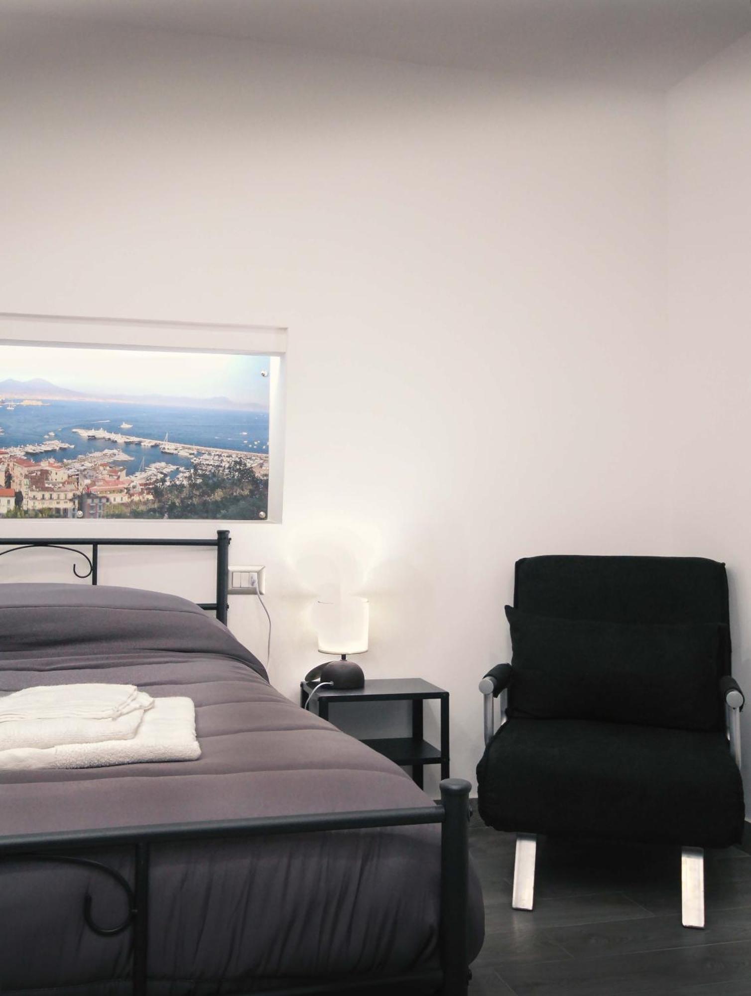 Almat Domus Apartment Naples Bilik gambar