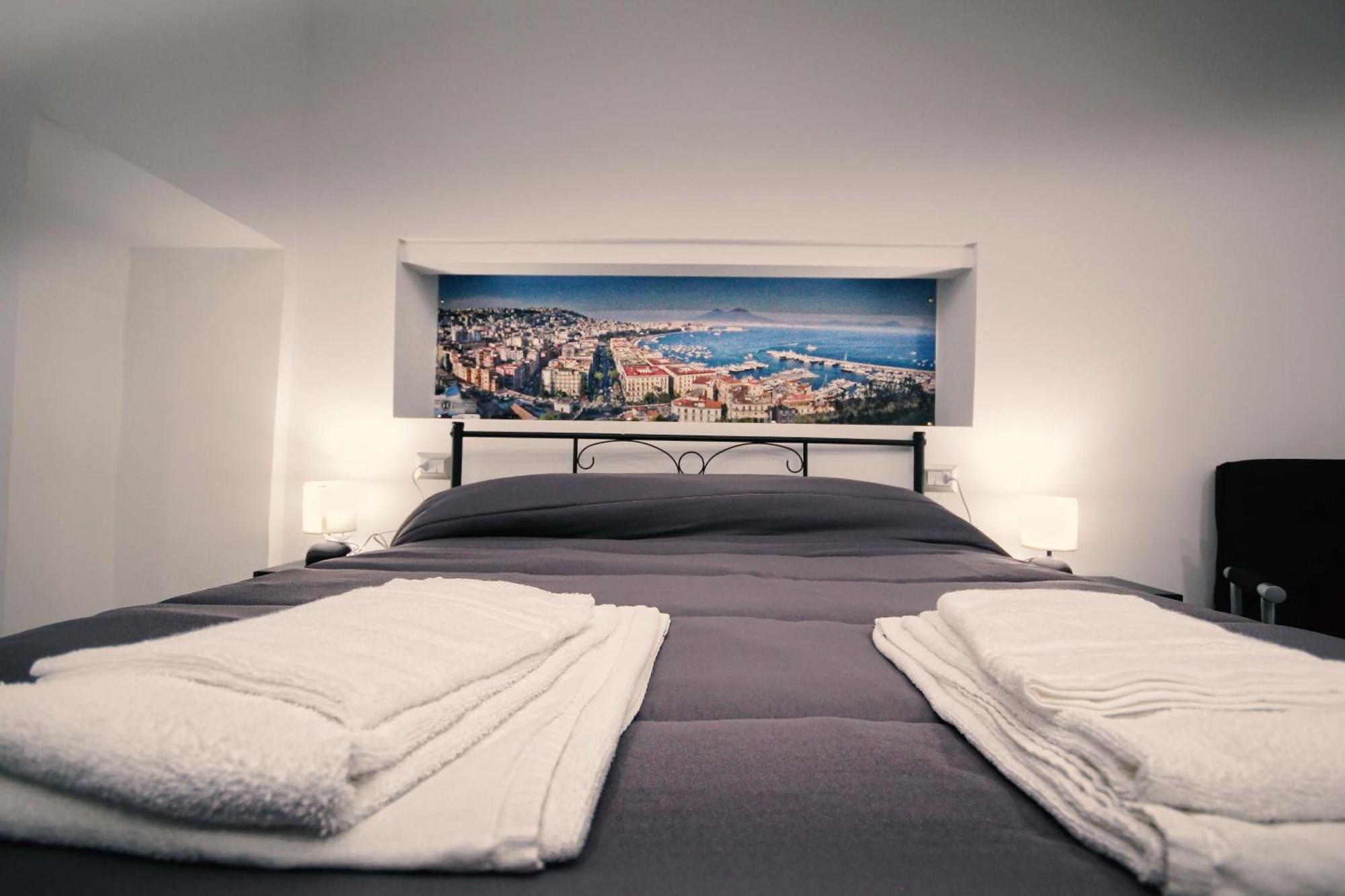Almat Domus Apartment Naples Bilik gambar