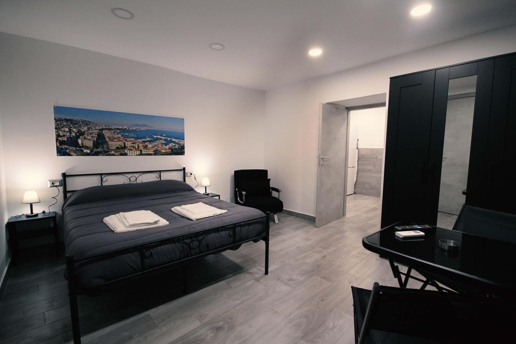 Almat Domus Apartment Naples Bilik gambar